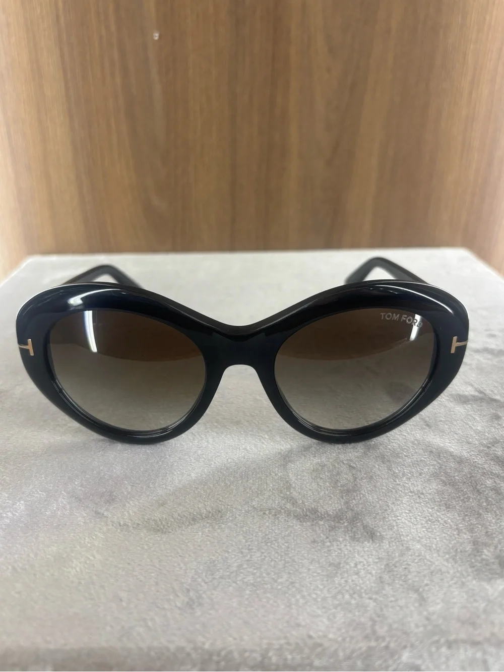 Tom Ford Elodie-02 TF1423 01B Black Sunglasses 54-20-140 New